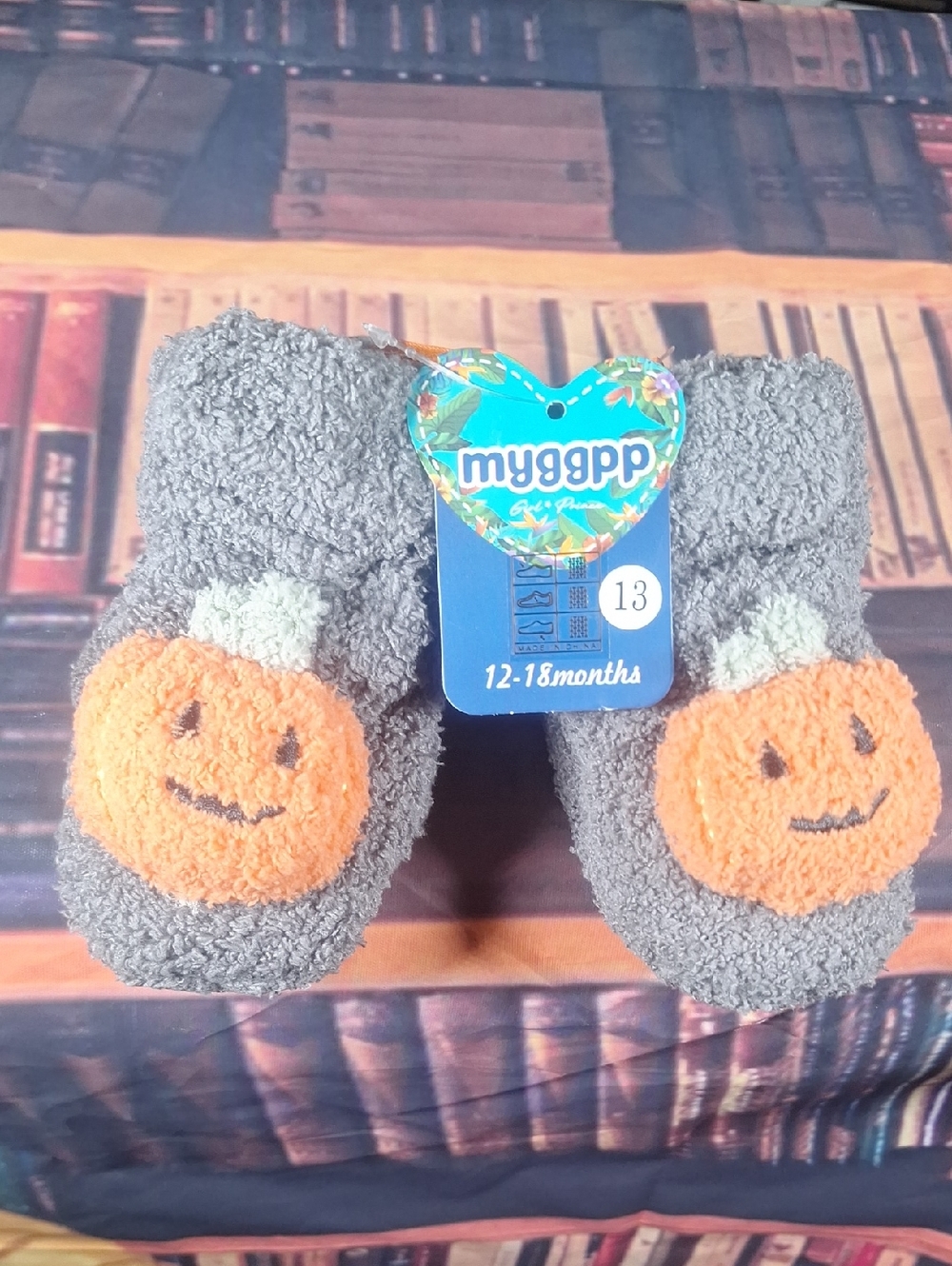 Mygppp Baby Plush Booties with Pumpkin Faces - Gray & Orange Boy / Girl